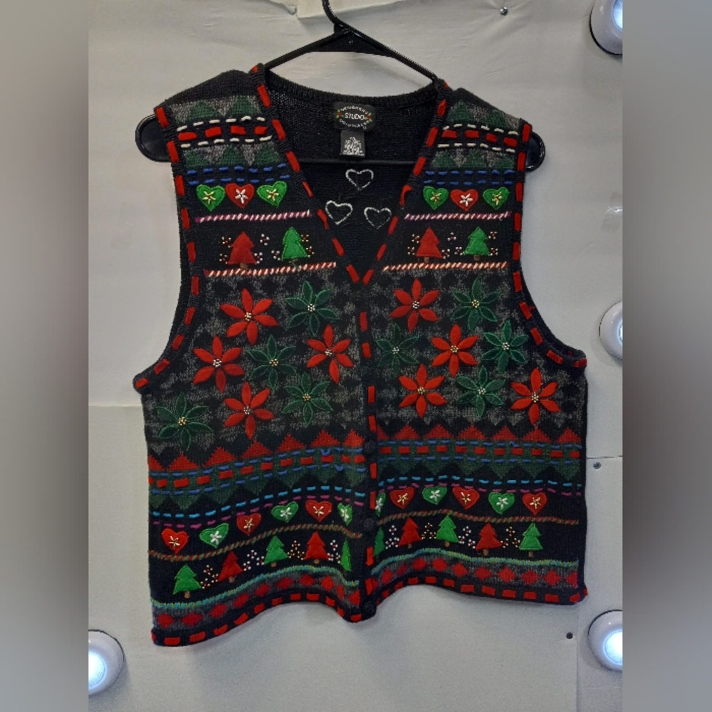 Designers Studio Originals Vintage Knitted Christmas Poinsettias Vest Holiday